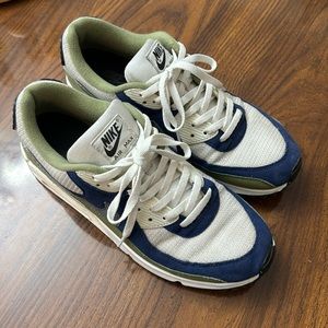 Nike Air max blue green white